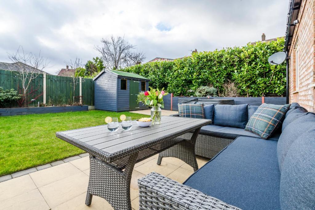Pet Friendly With A Hot Tub Βίλα Hednesford Εξωτερικό φωτογραφία
